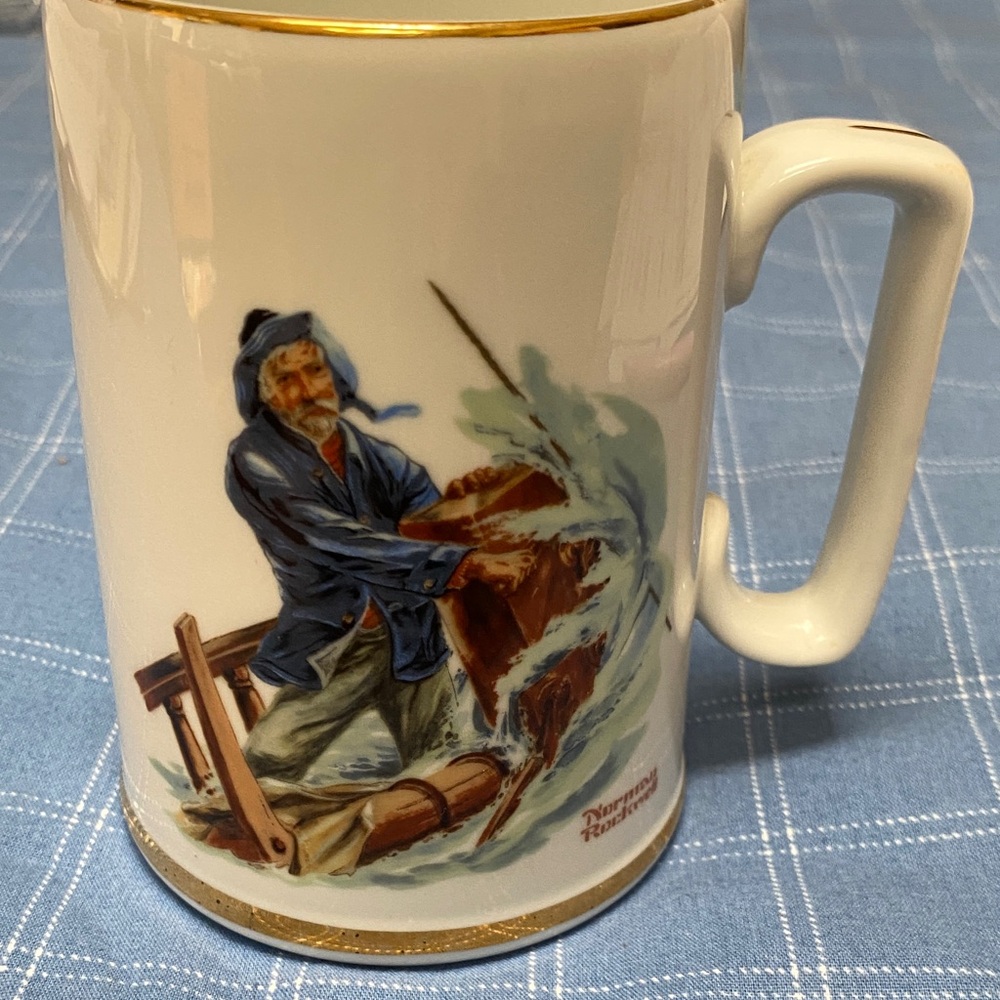 Vintage Norman Rockwell Museum 1985 “Braving The Storm” Coffee Mug/Cup. 12 oz